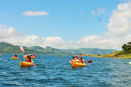 Kayaking Lake Arenal photo 2